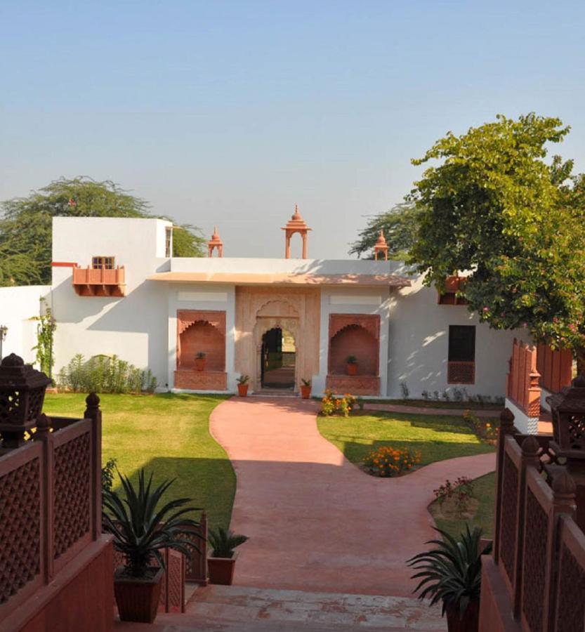 Amritara Chandra Mahal Haveli, Bharatpur Exterior photo
