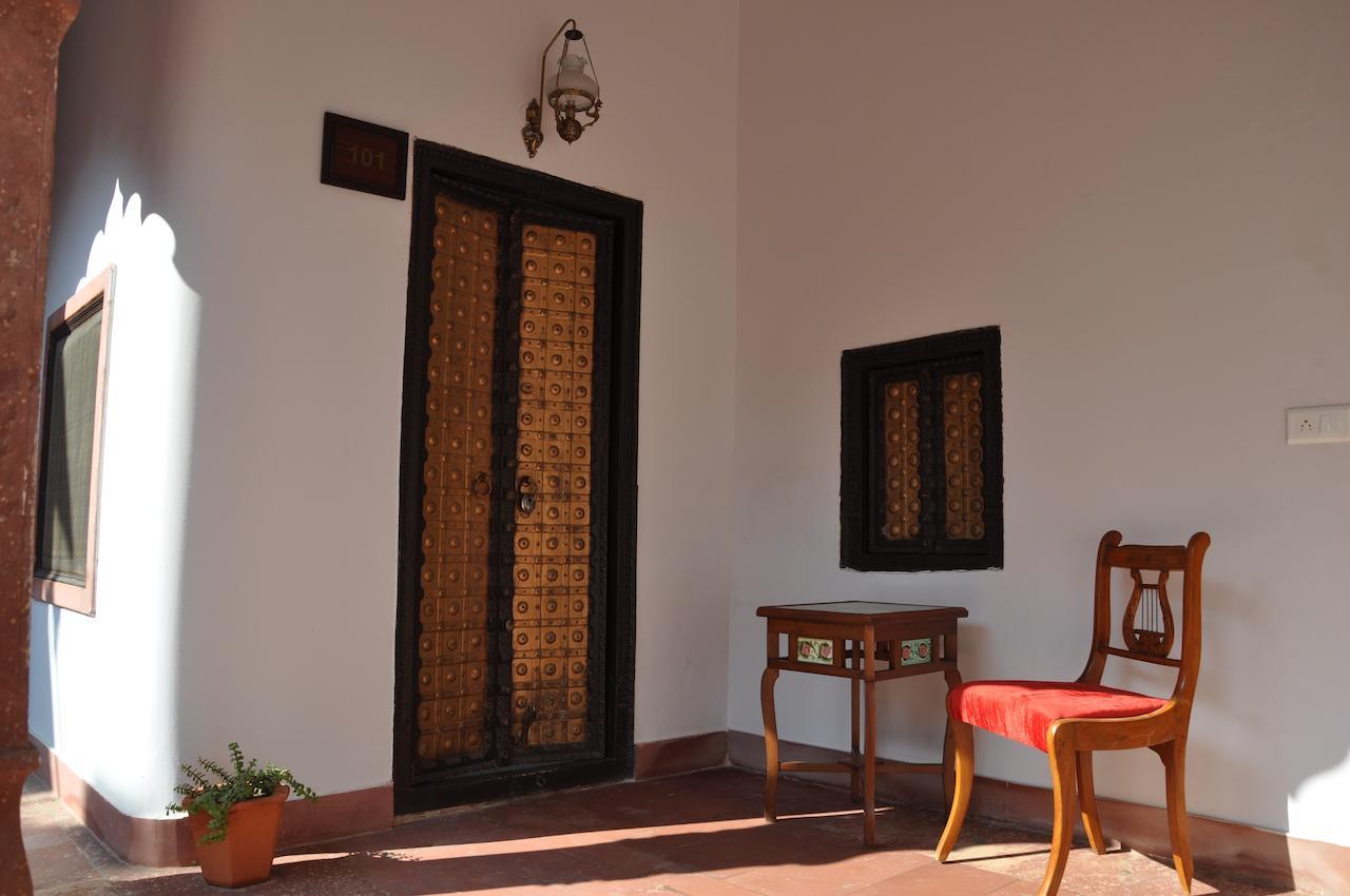 Amritara Chandra Mahal Haveli, Bharatpur Room photo